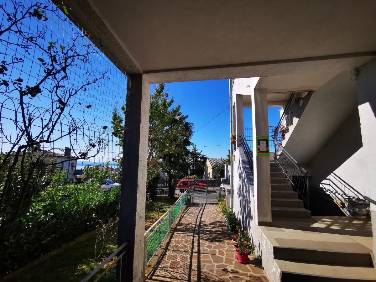 Anita Studio Apartment With Terrace Рийека Екстериор снимка