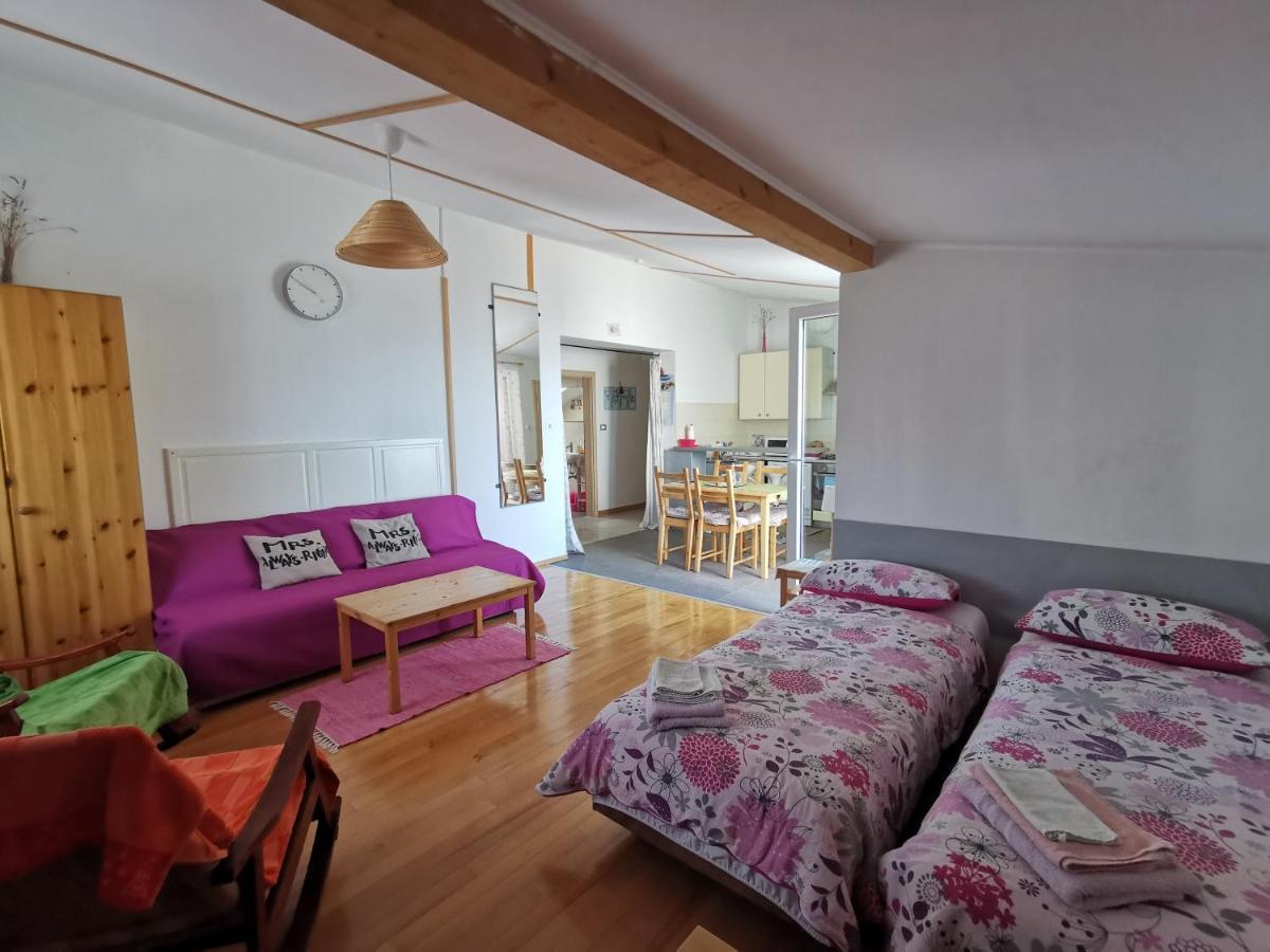 Anita Studio Apartment With Terrace Рийека Екстериор снимка